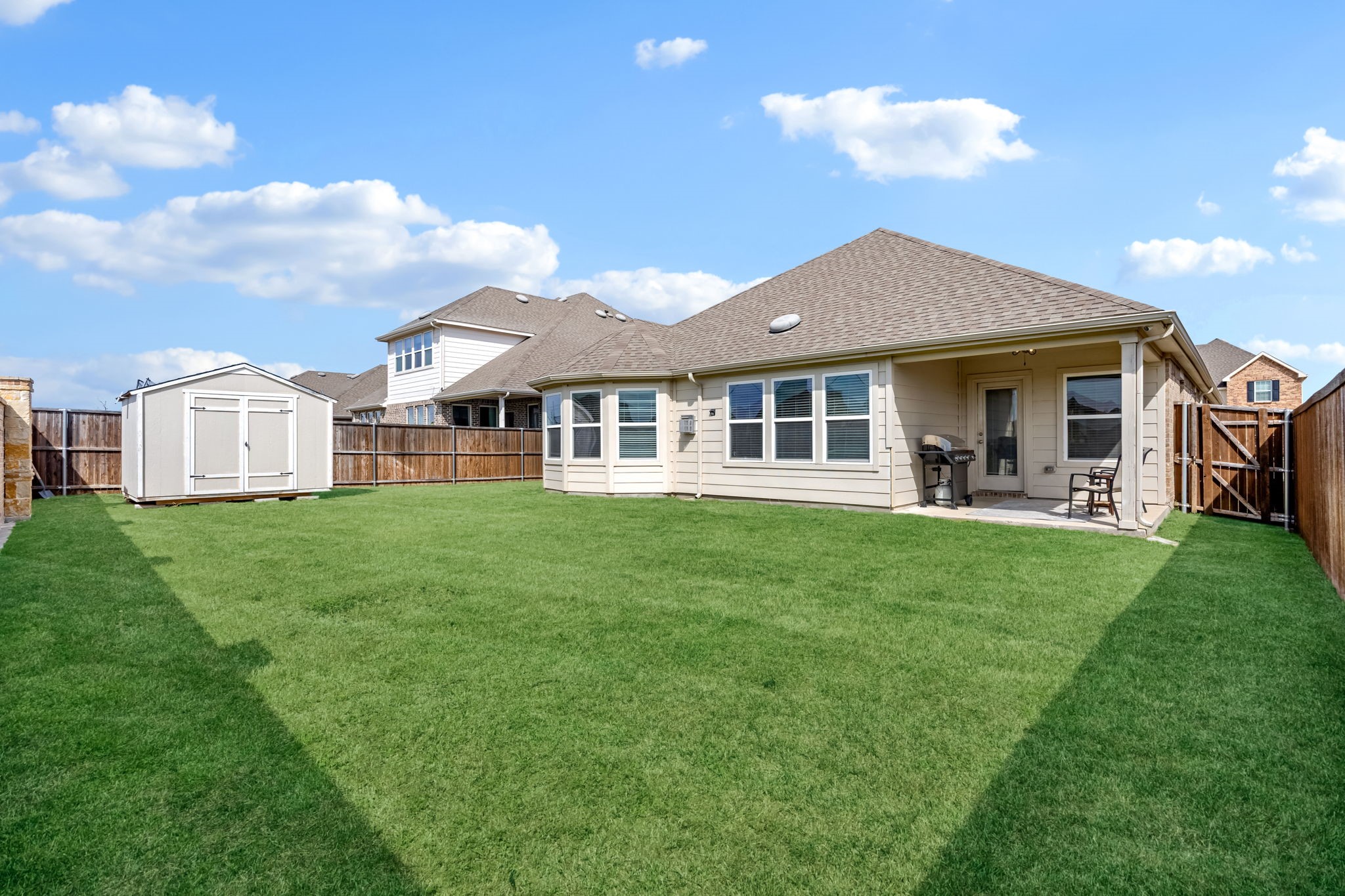 1612 Millican Lane Aubrey TX 76227