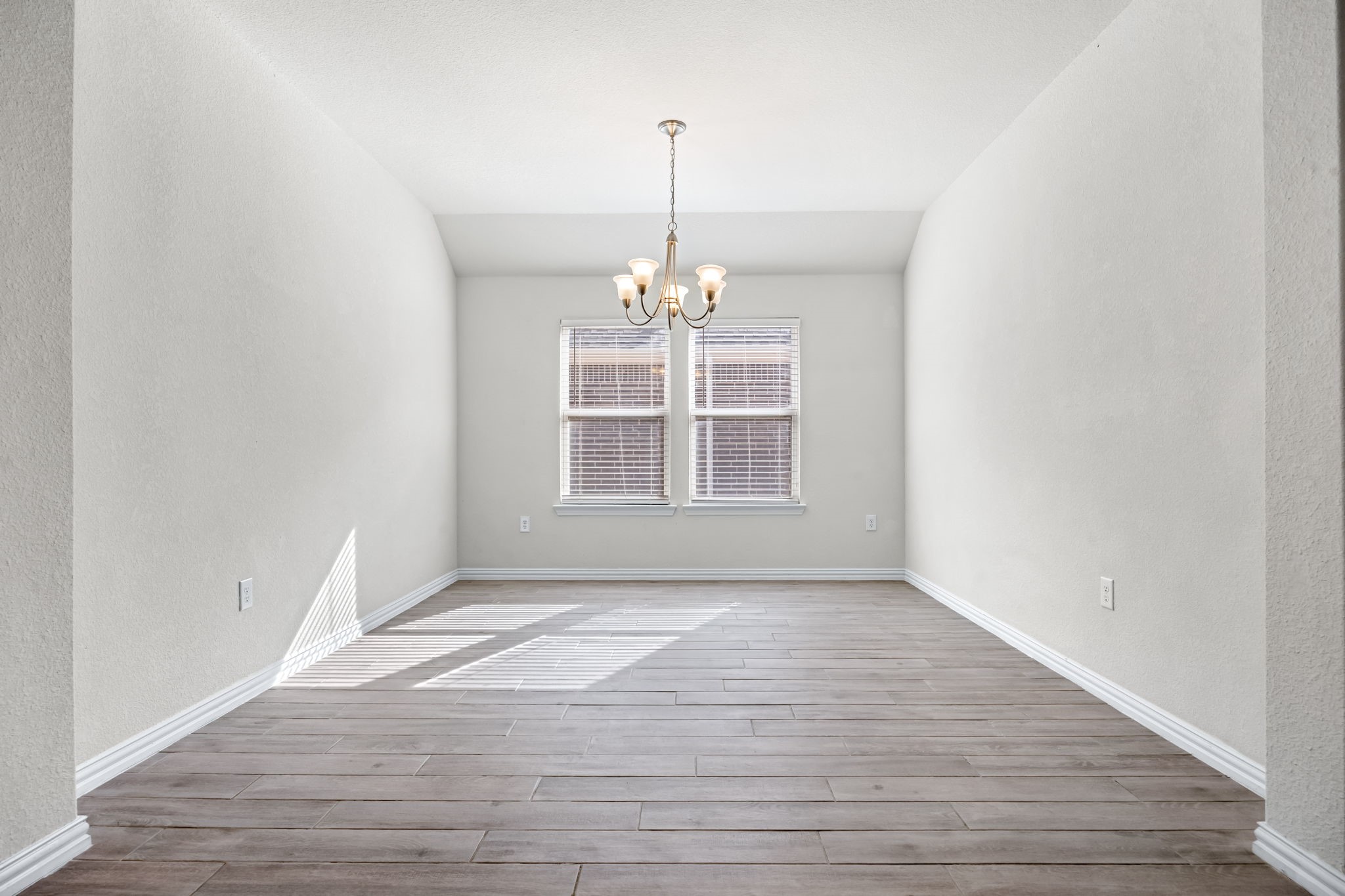 1612 Millican Lane Aubrey TX 76227
