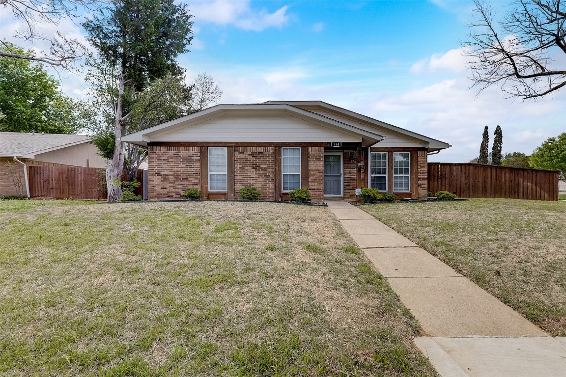 734 Red Wing Drive Lewisville TX 75067