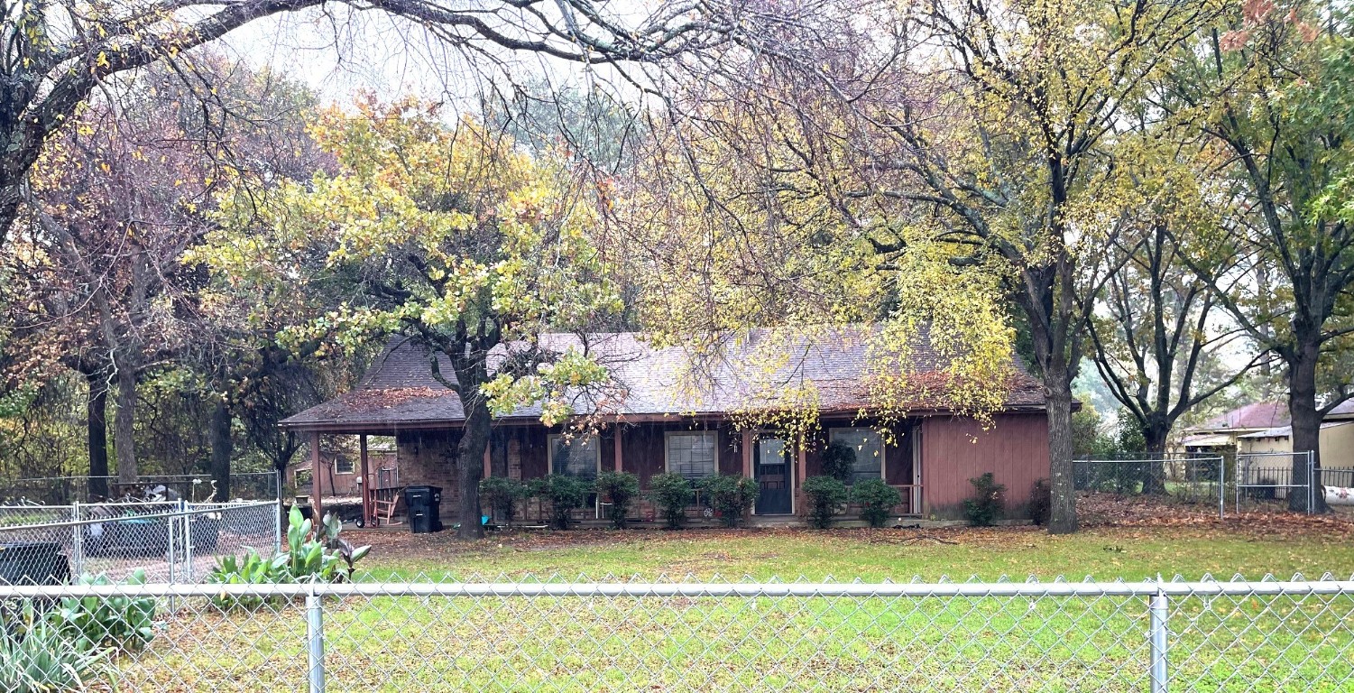 815 Pole Bridge Court Seagoville TX 75159