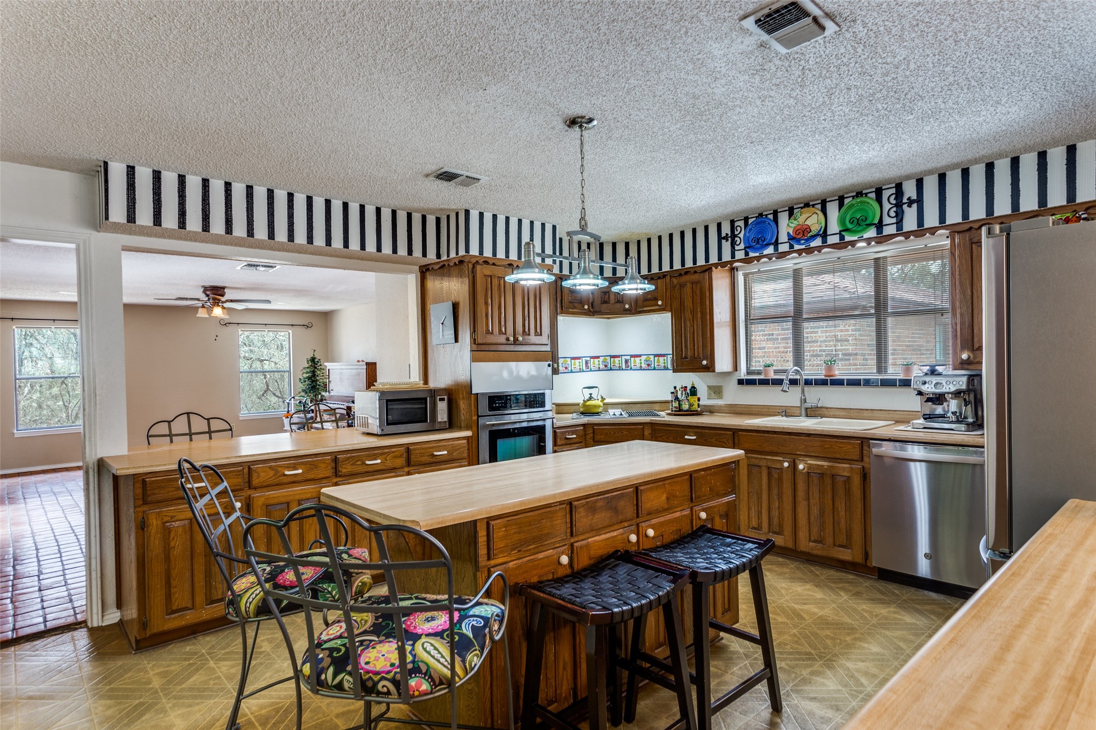 408 Pecan Court Alvarado TX 76009