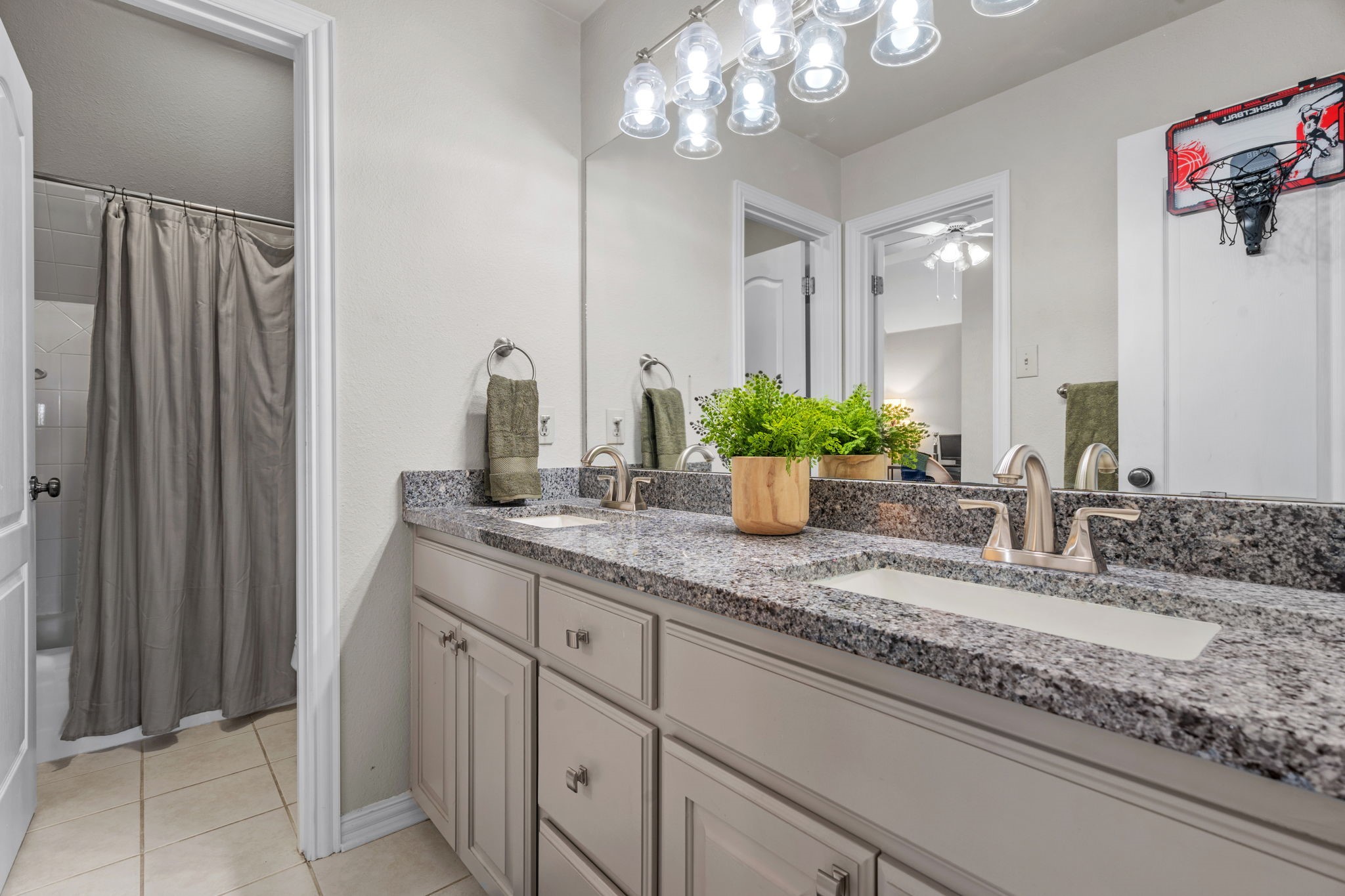 8229 Steeplechase Circle Argyle TX 76226