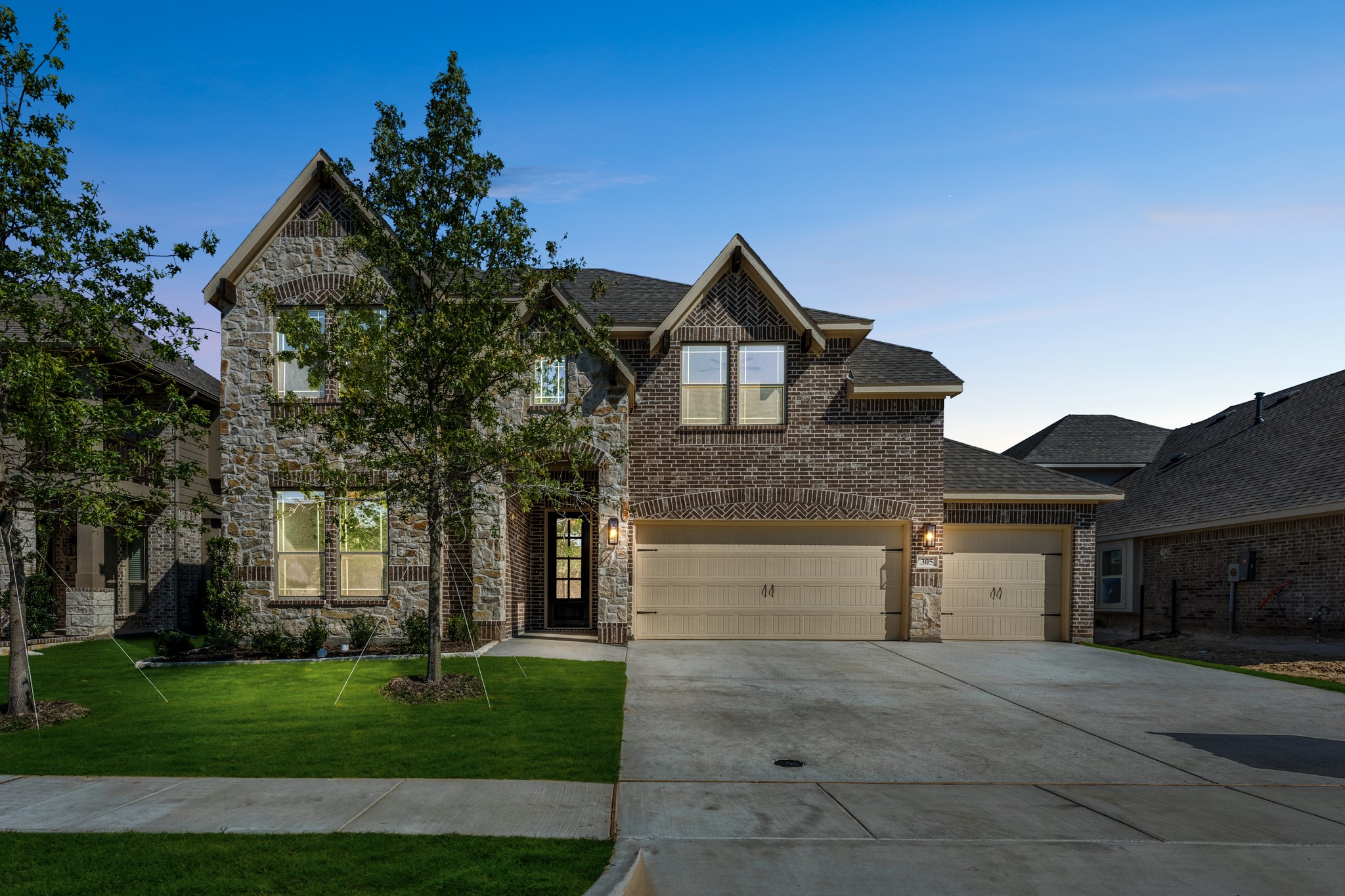 305 Bowrider Lane Granbury TX 76049