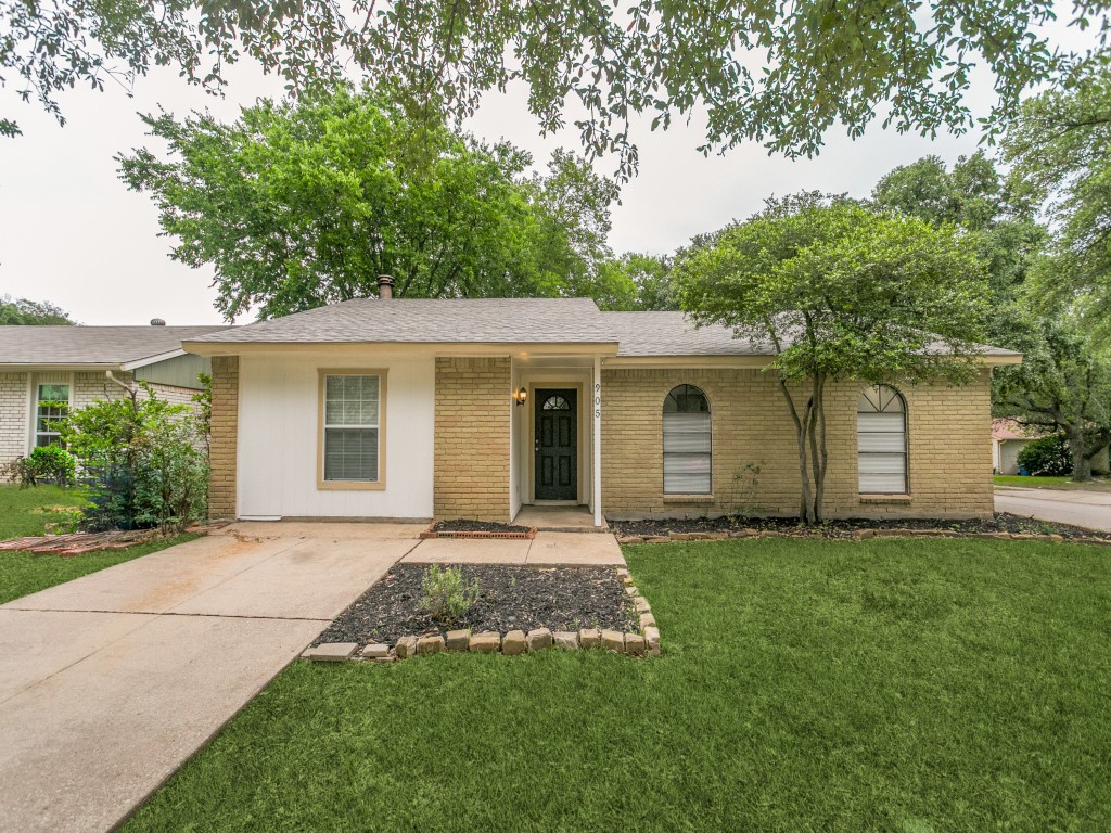 905 Hawthorne Drive Allen TX 75002