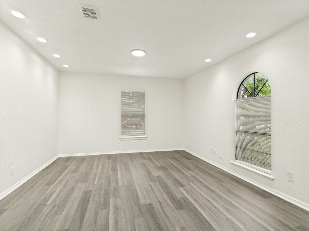 905 Hawthorne Drive Allen TX 75002