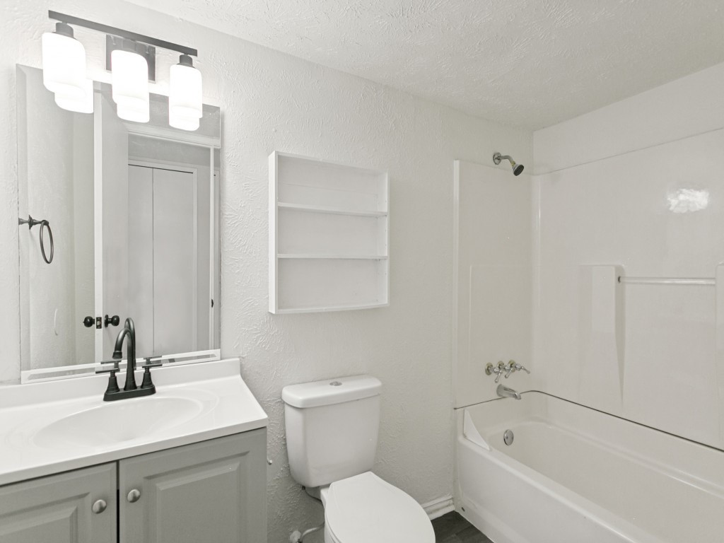 905 Hawthorne Drive Allen TX 75002