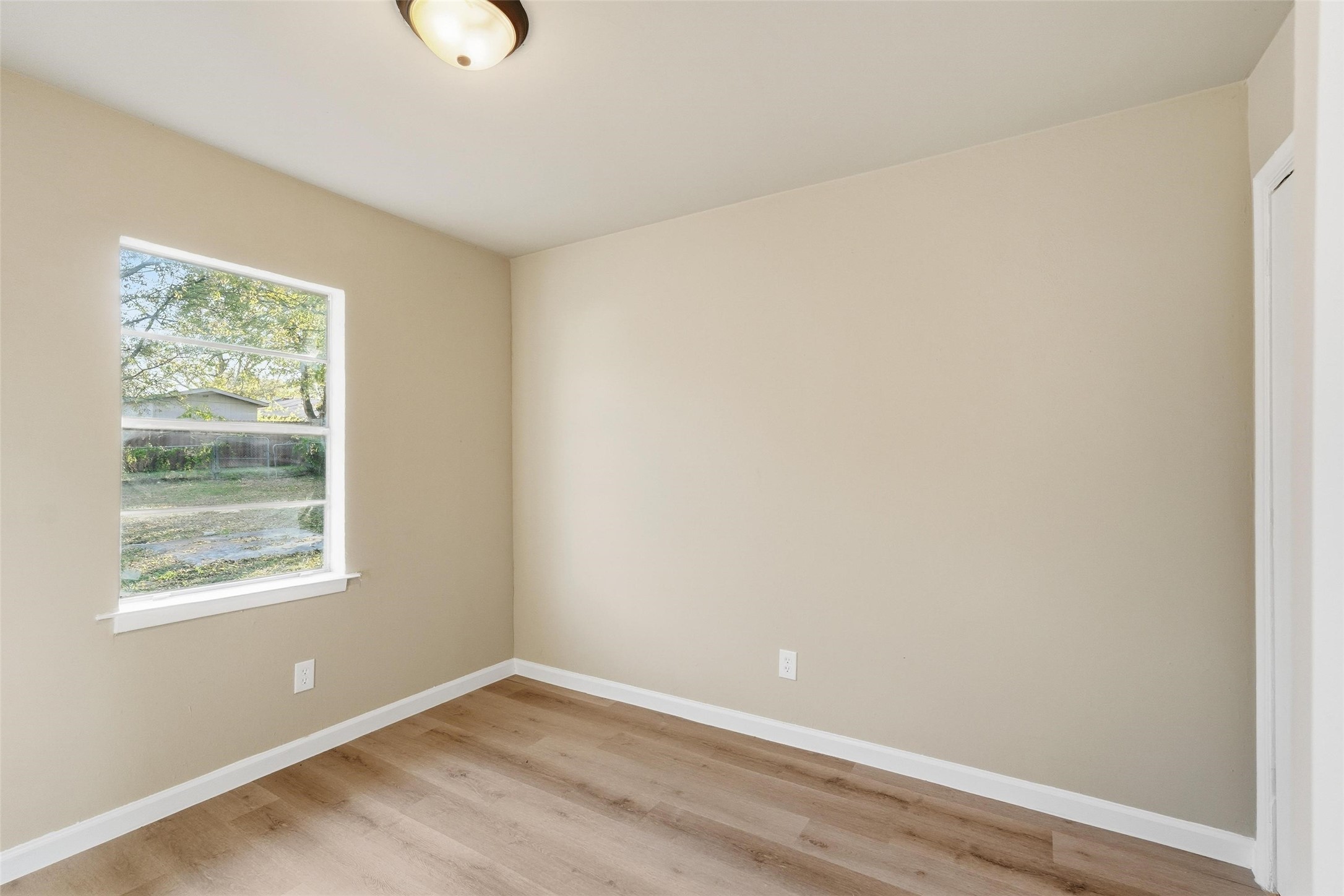 1118 Richard Drive Garland TX 75040