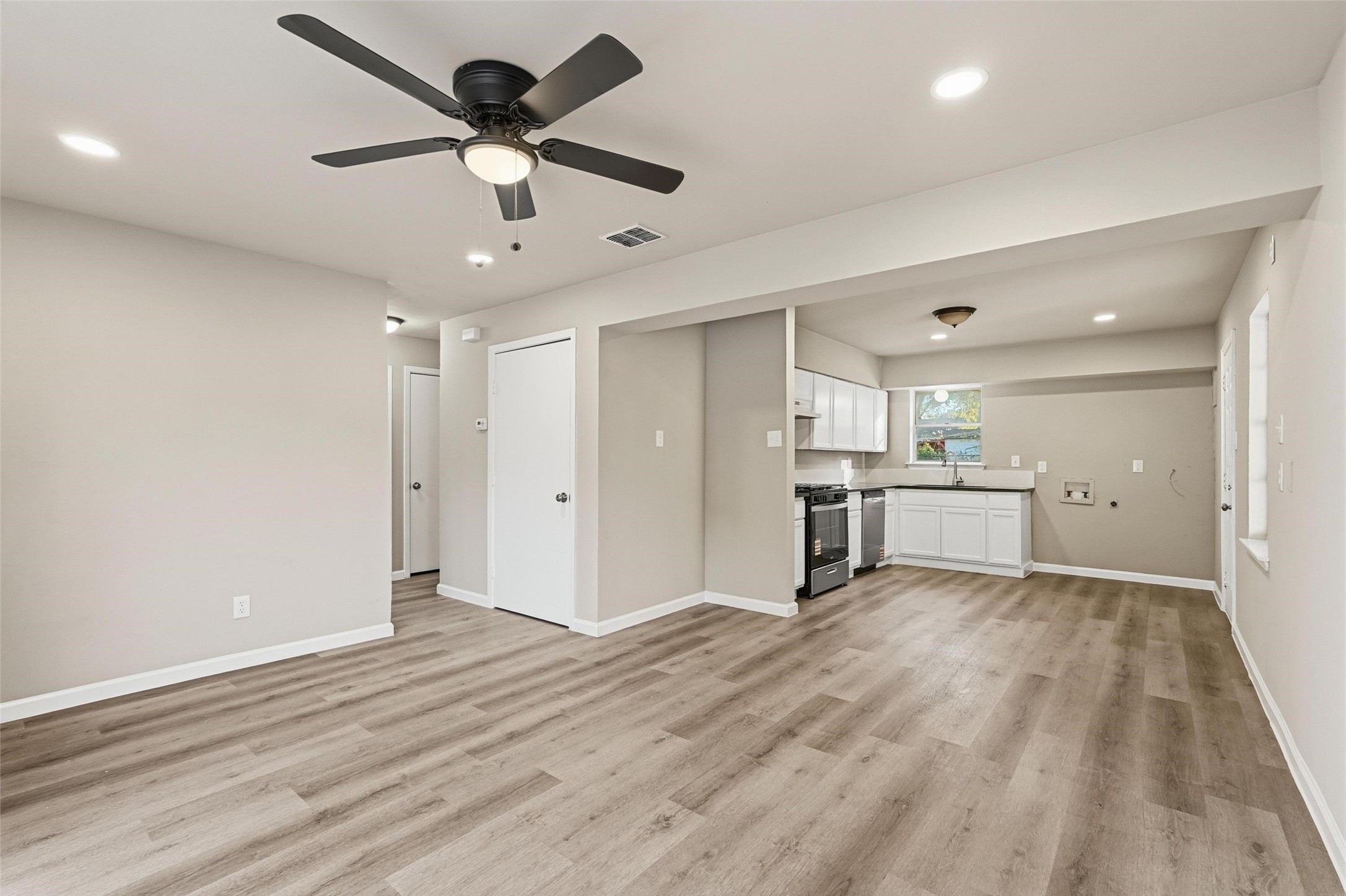 1118 Richard Drive Garland TX 75040
