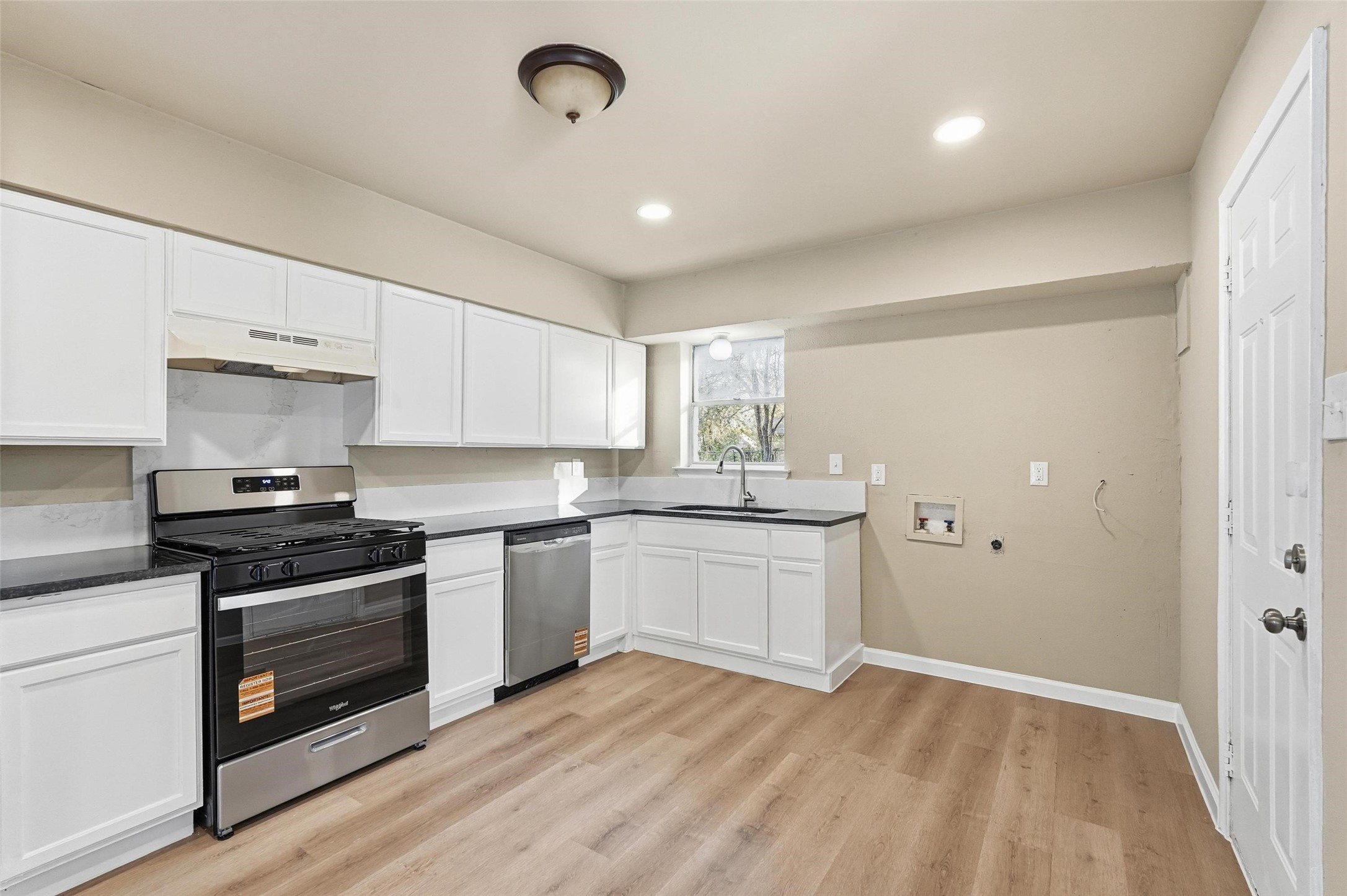 1118 Richard Drive Garland TX 75040