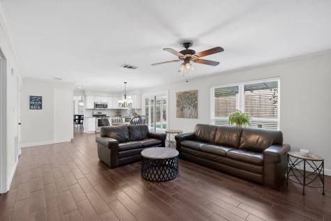 4349 Winchester Court Grand Prairie TX 75052