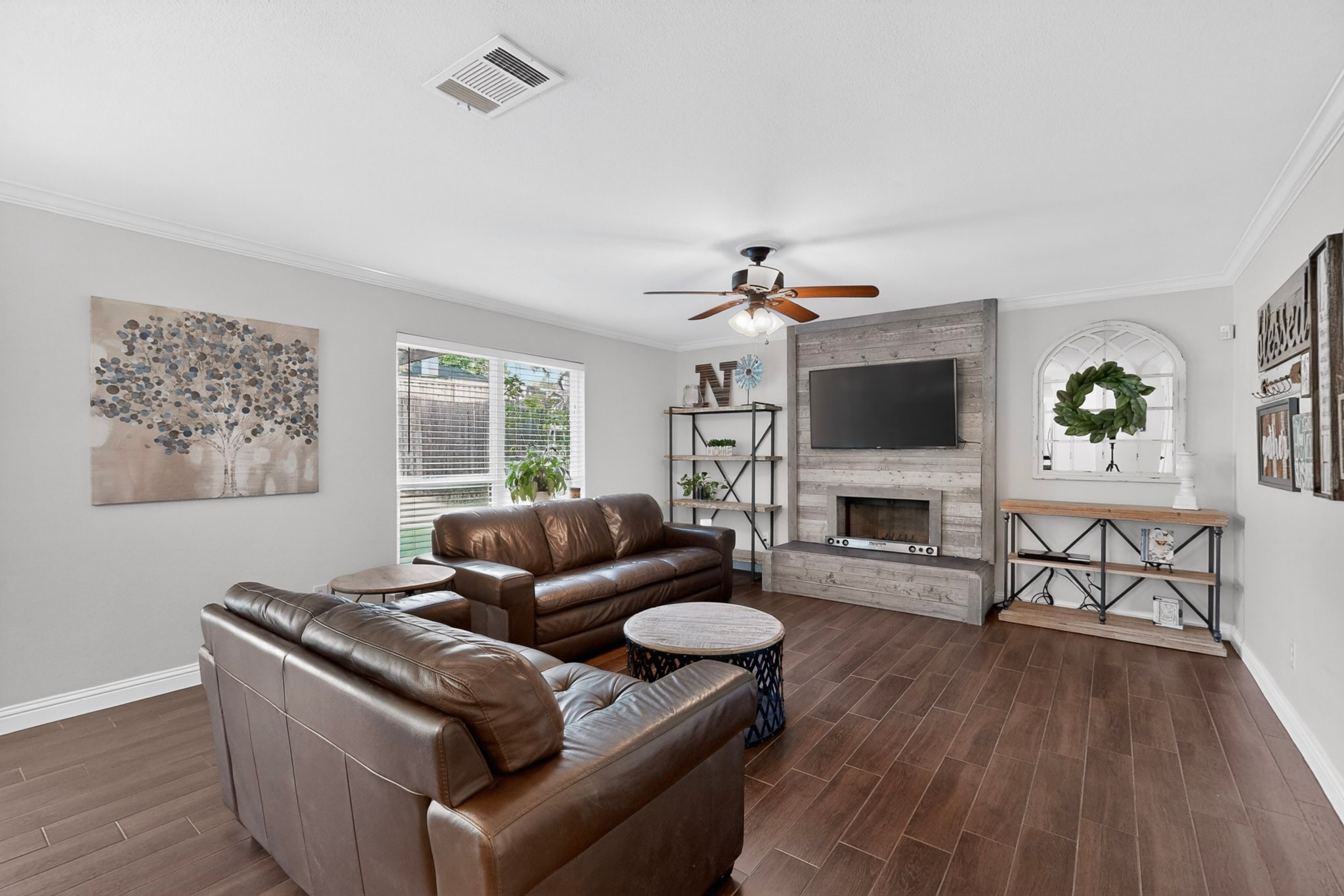 4349 Winchester Court Grand Prairie TX 75052