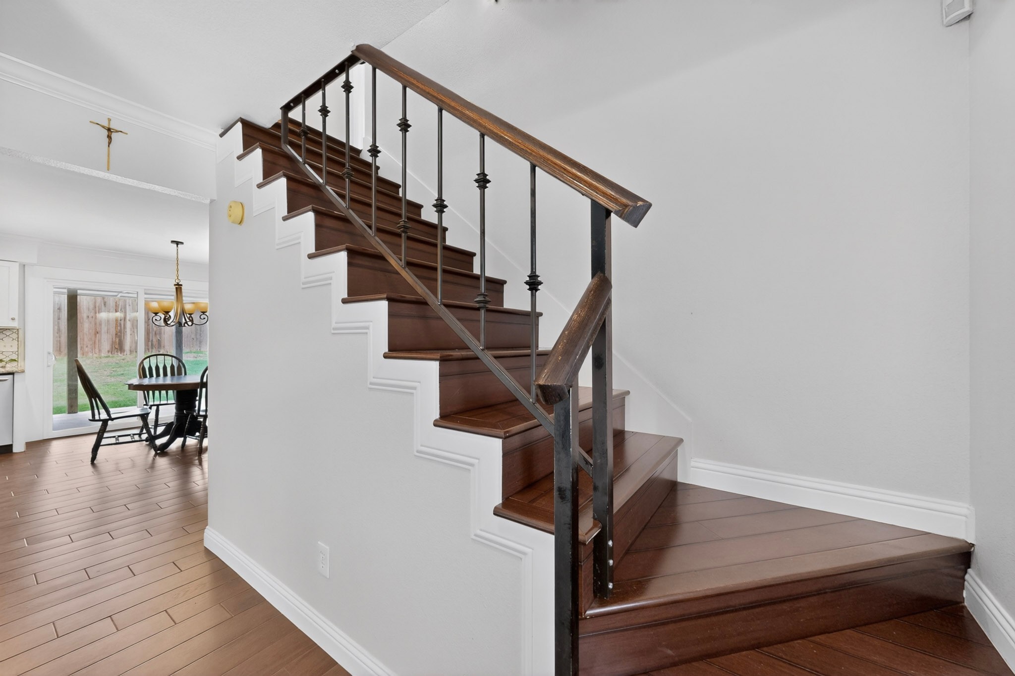 4349 Winchester Court Grand Prairie TX 75052