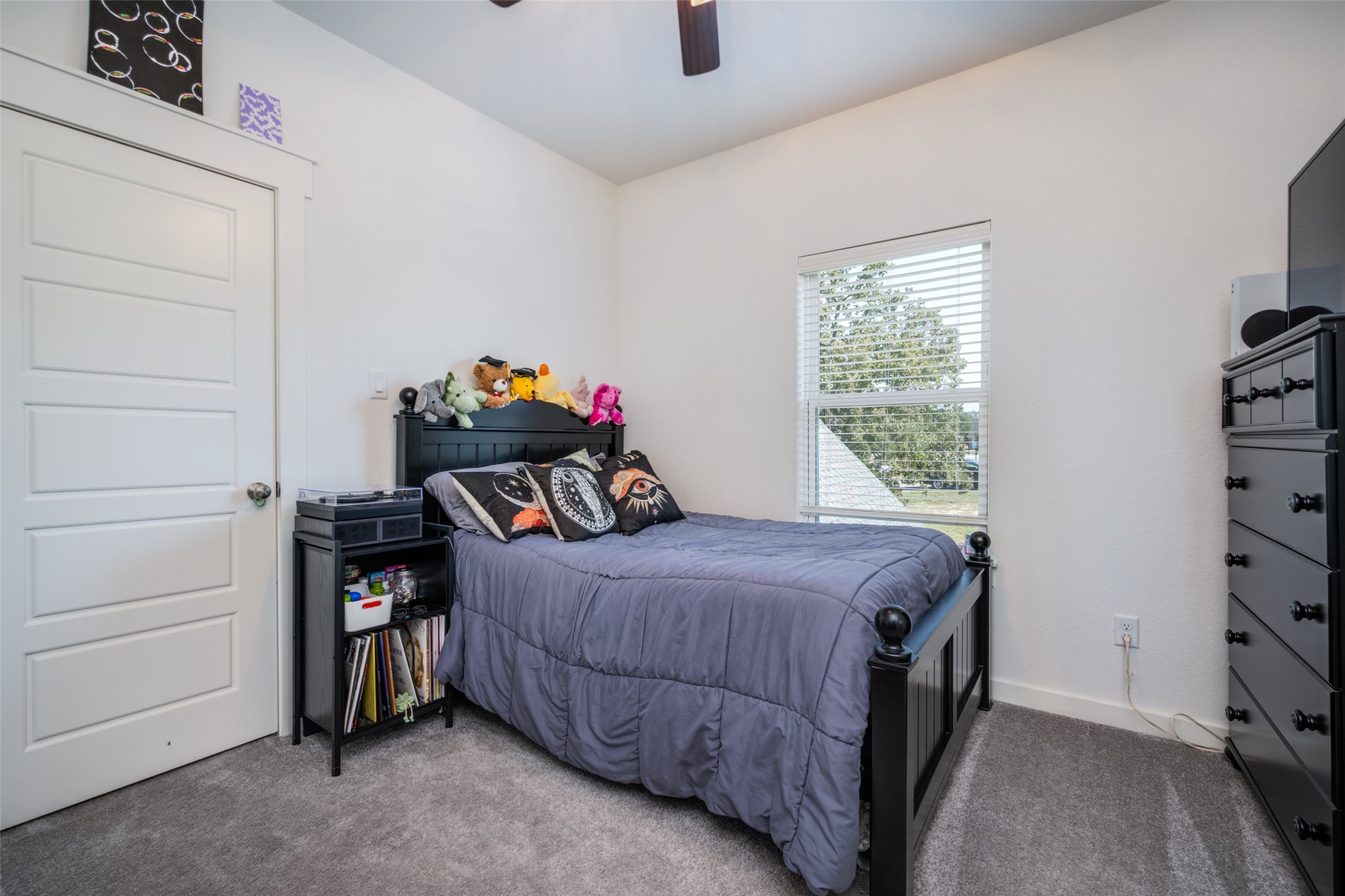 172 Cowan Crossing Alvord TX 76225