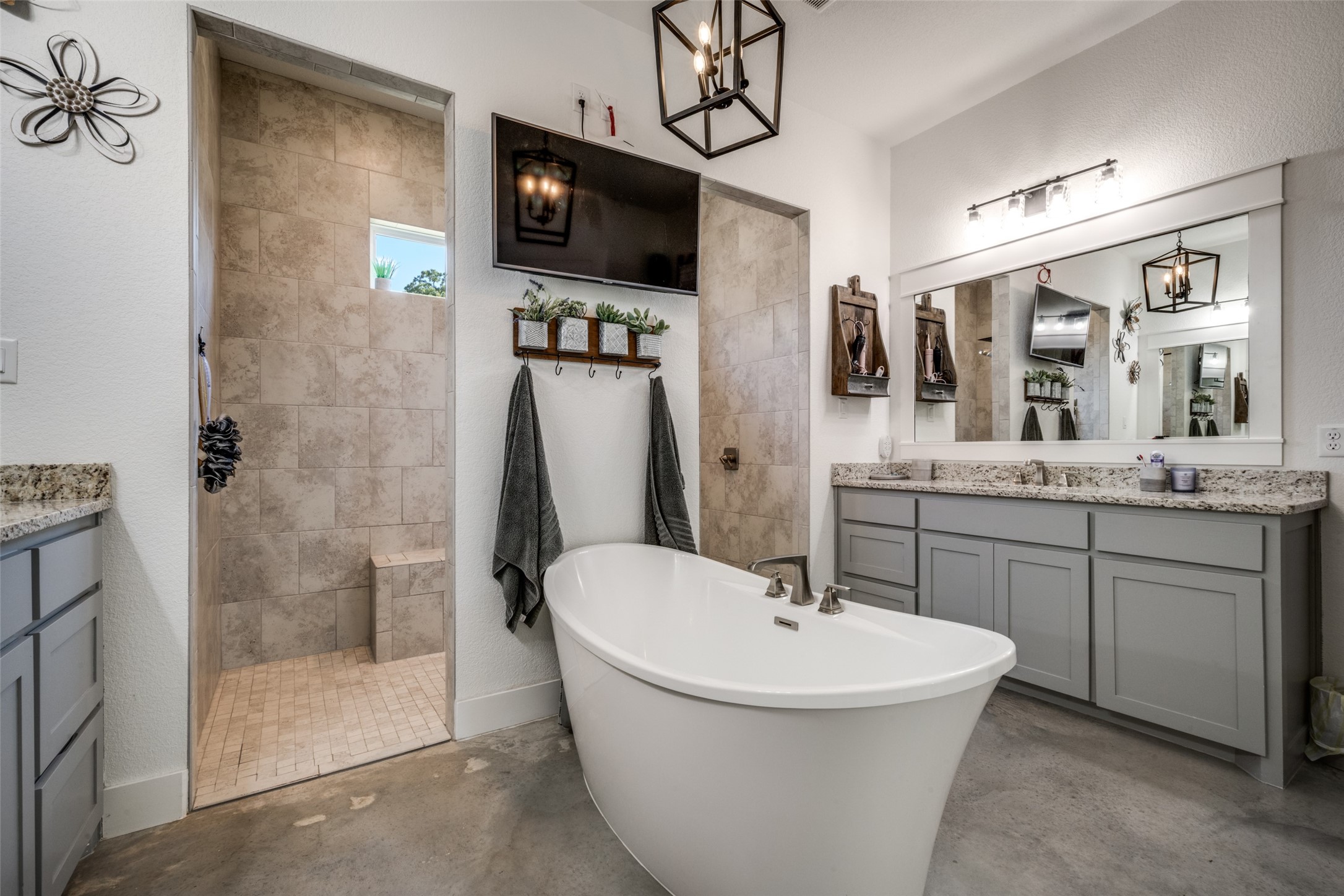 172 Cowan Crossing Alvord TX 76225