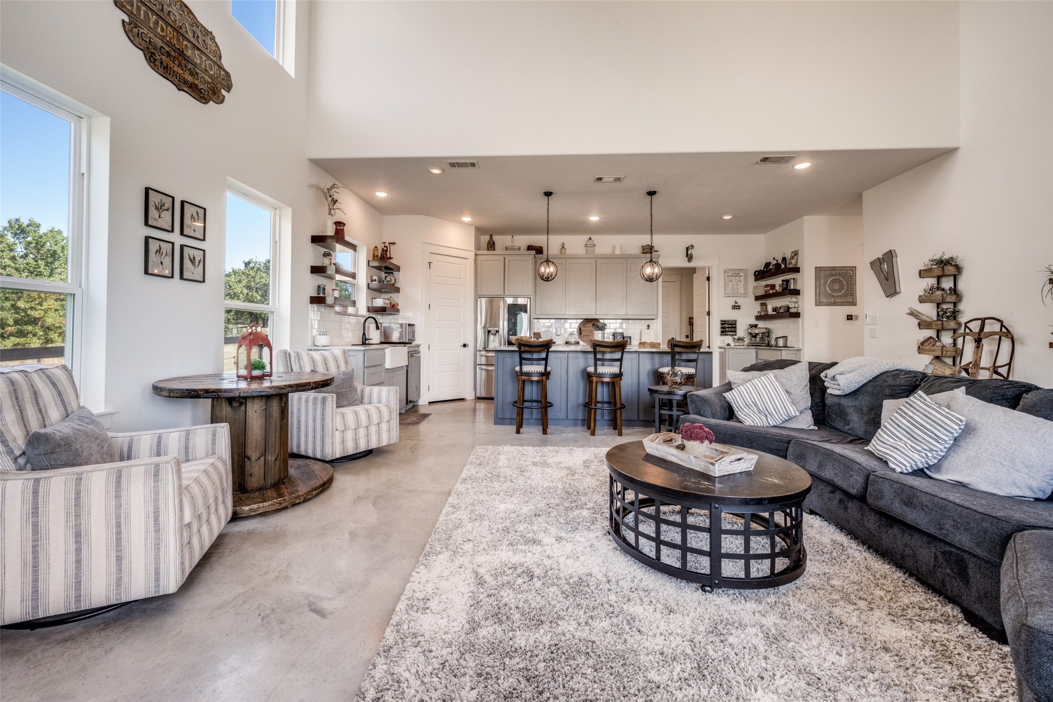 172 Cowan Crossing Alvord TX 76225