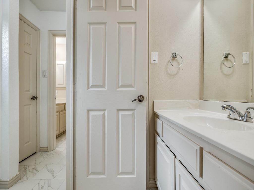 2328 Harrisburg Lane Plano TX 75025
