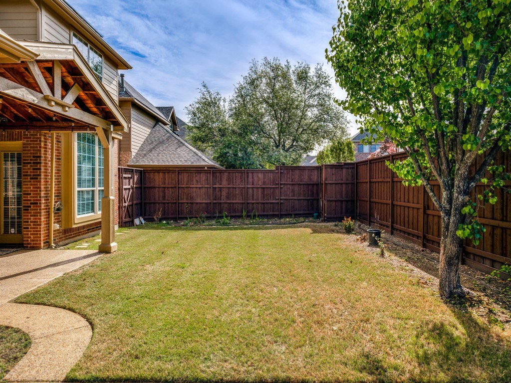 2328 Harrisburg Lane Plano TX 75025
