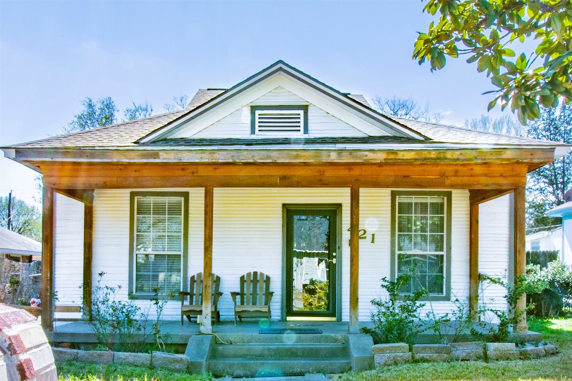 421 Martinique Avenue Dallas TX 75223