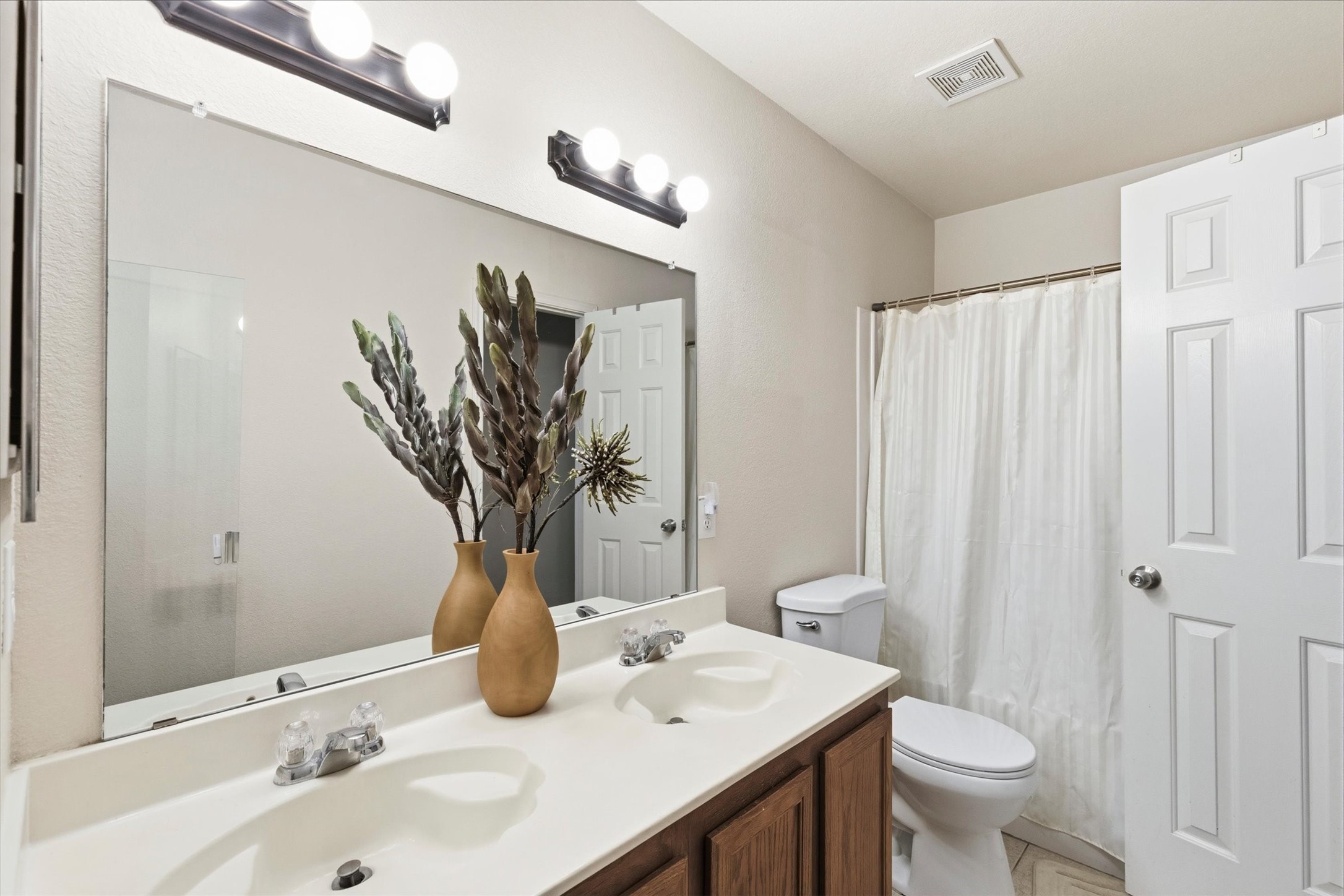 2405 Spruce Court Little Elm TX 75068
