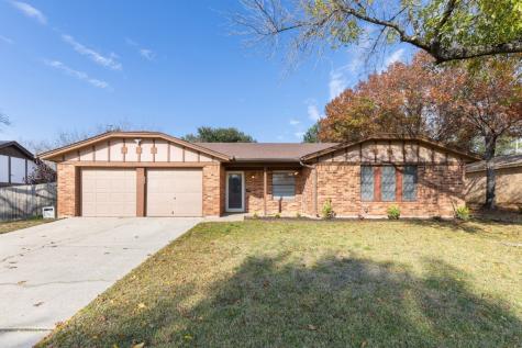 8705 Irongate Drive North Richland Hills TX 76182