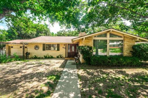2135 Crestridge Street Stephenville TX 76401