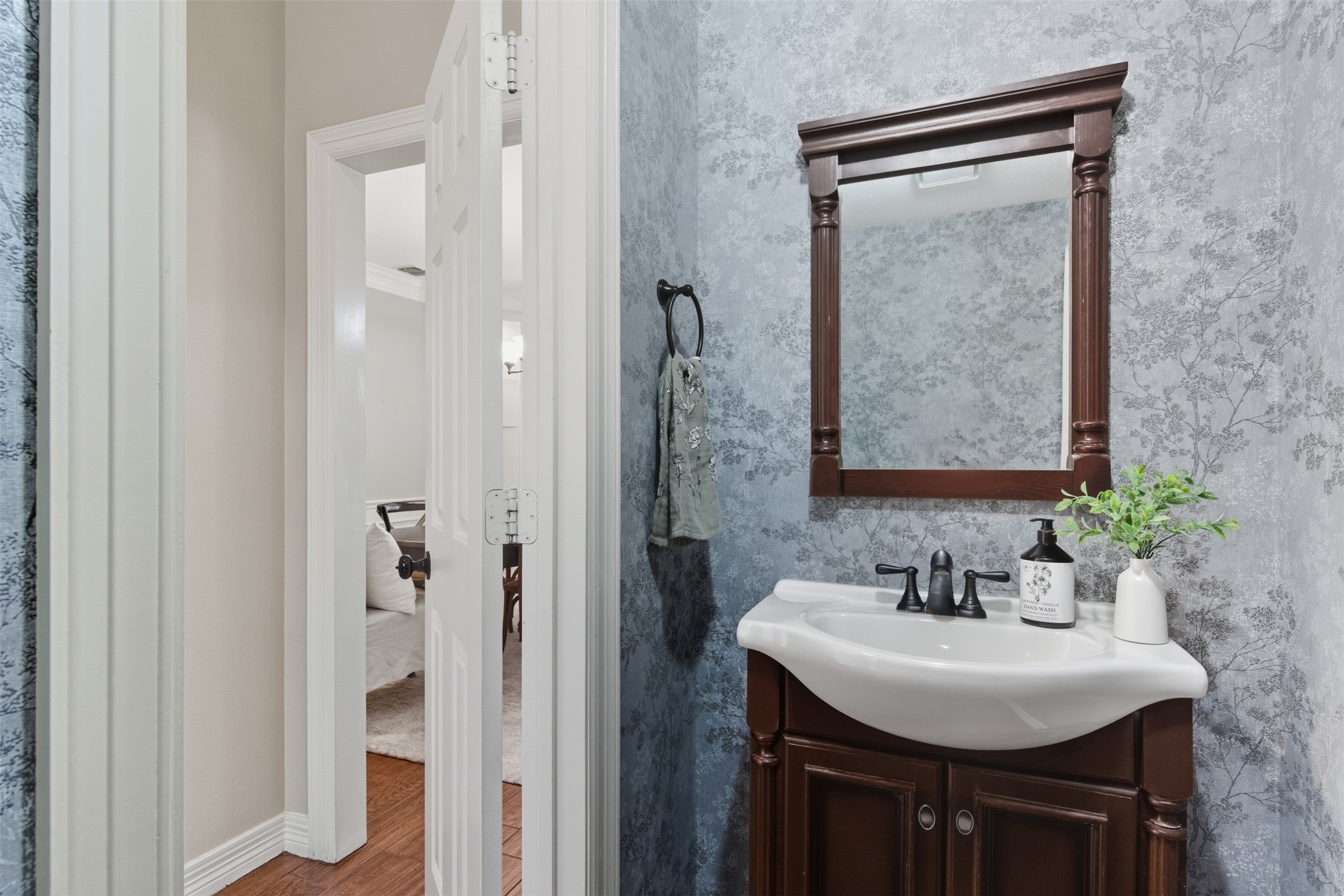 6813 Savannah Lane Fort Worth TX 76132