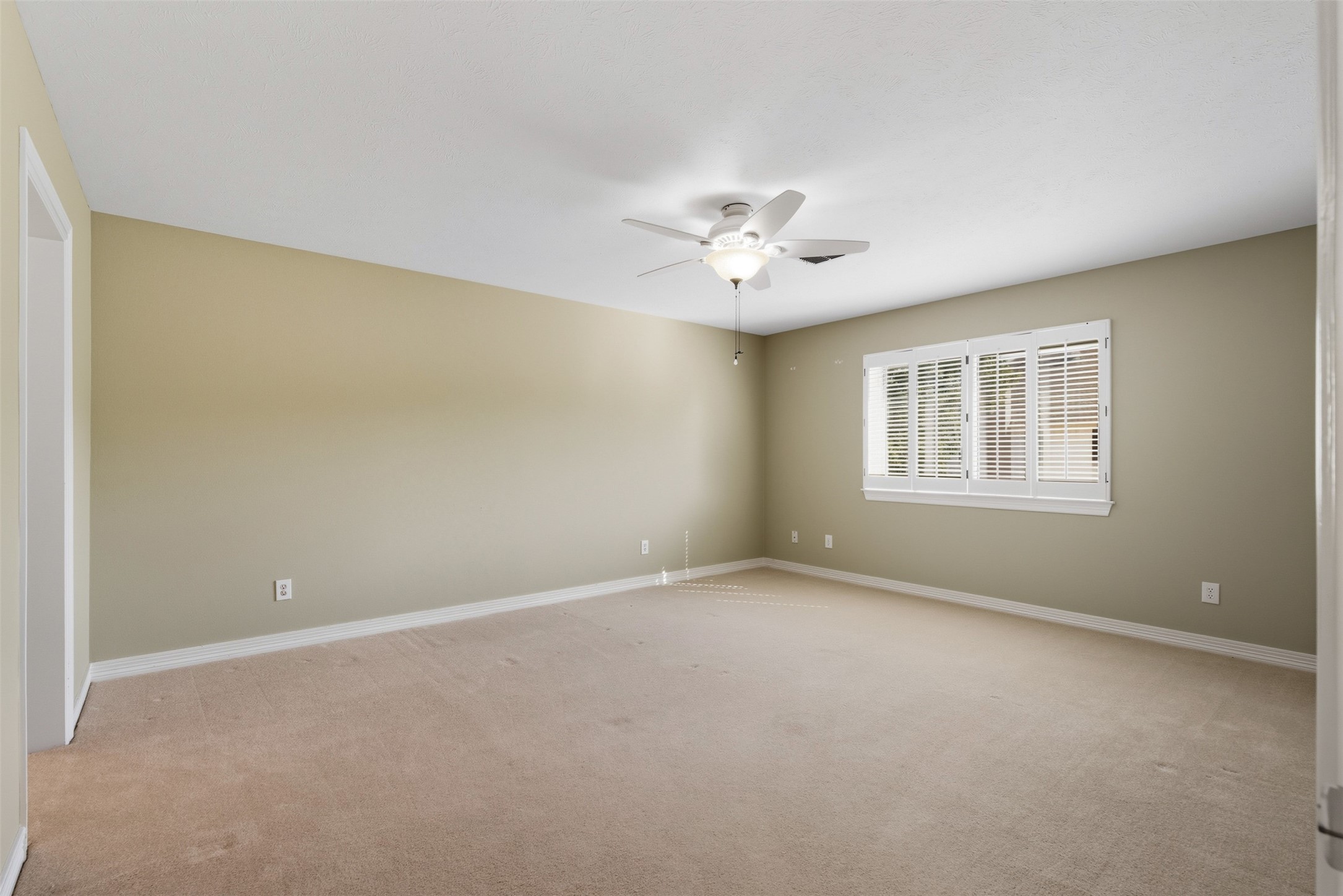 6813 Savannah Lane Fort Worth TX 76132