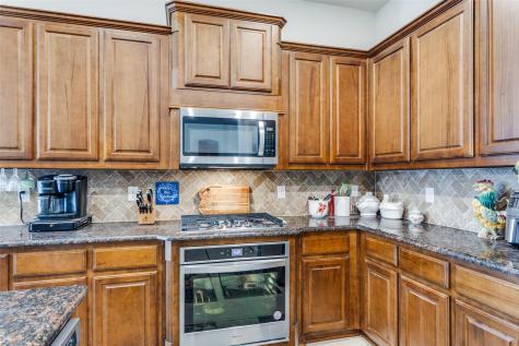 1812 Graham Way Mansfield TX 76063