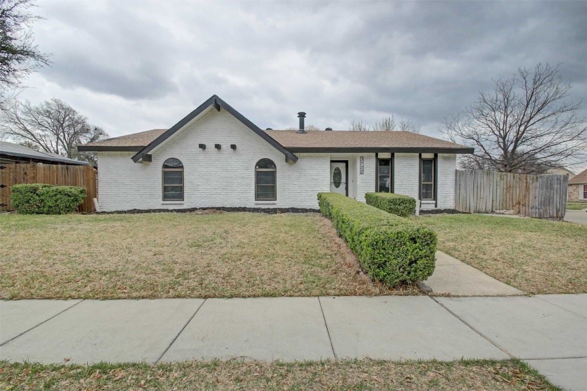 3722 Cumberland Lane Grand Prairie TX 75052