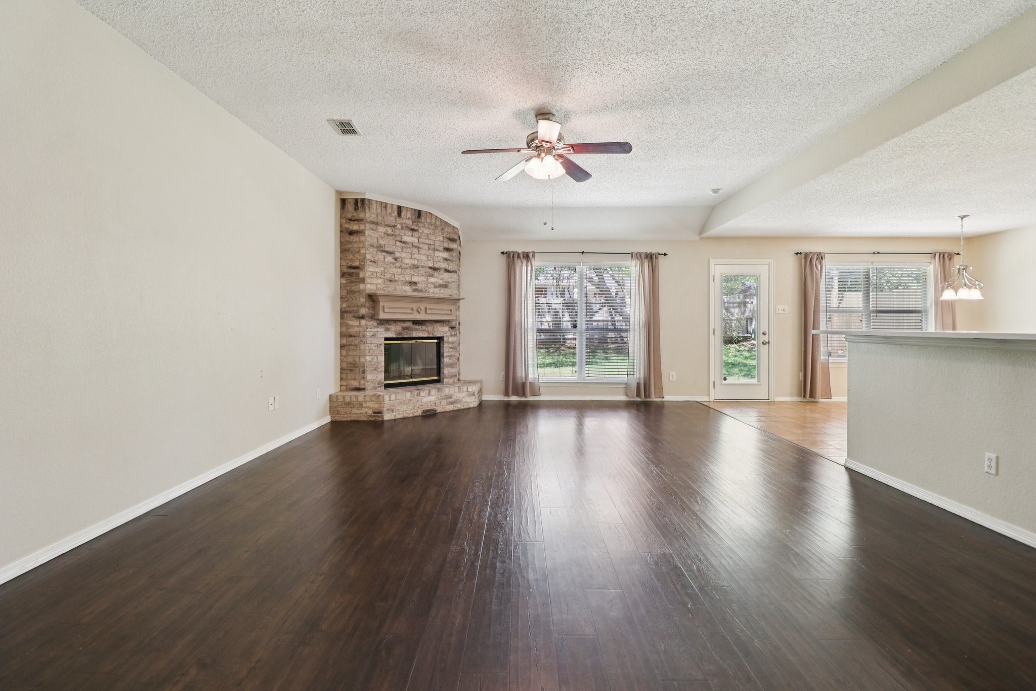 5007 Ivycrest Trail Arlington TX 76017