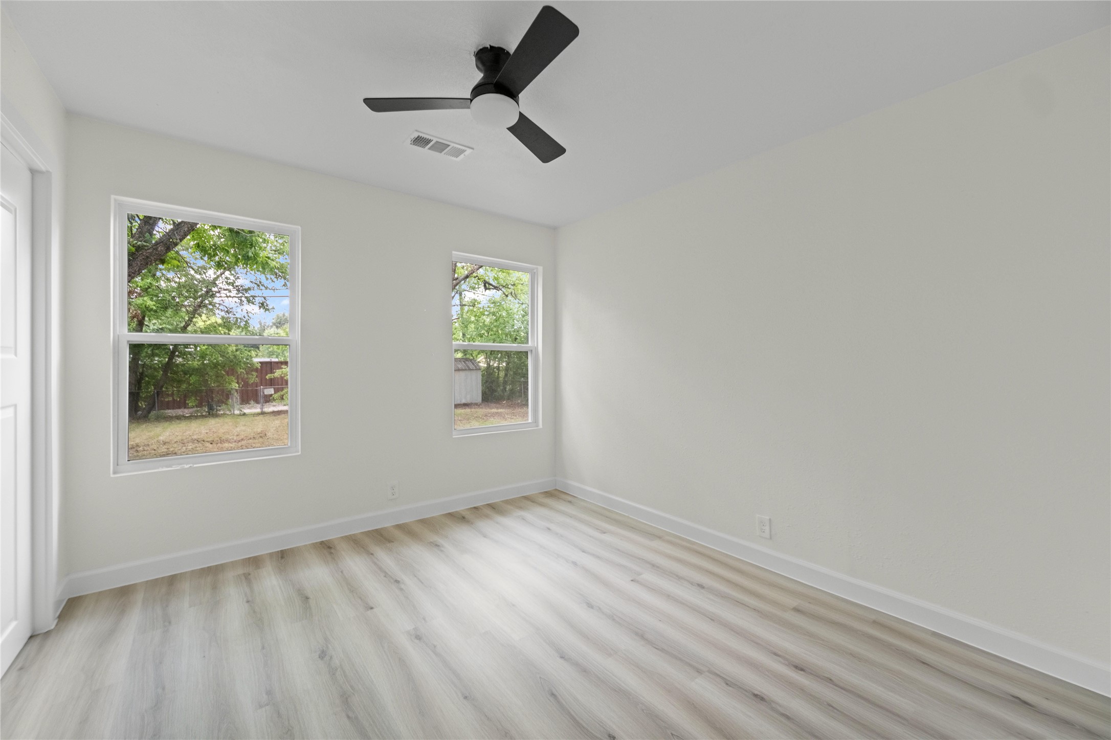 1110 Ryan Avenue Carrollton TX 75006