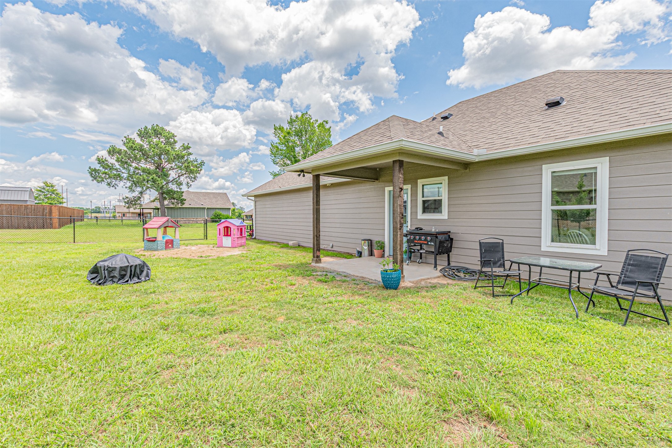 177 Mill Street Emory TX 75440