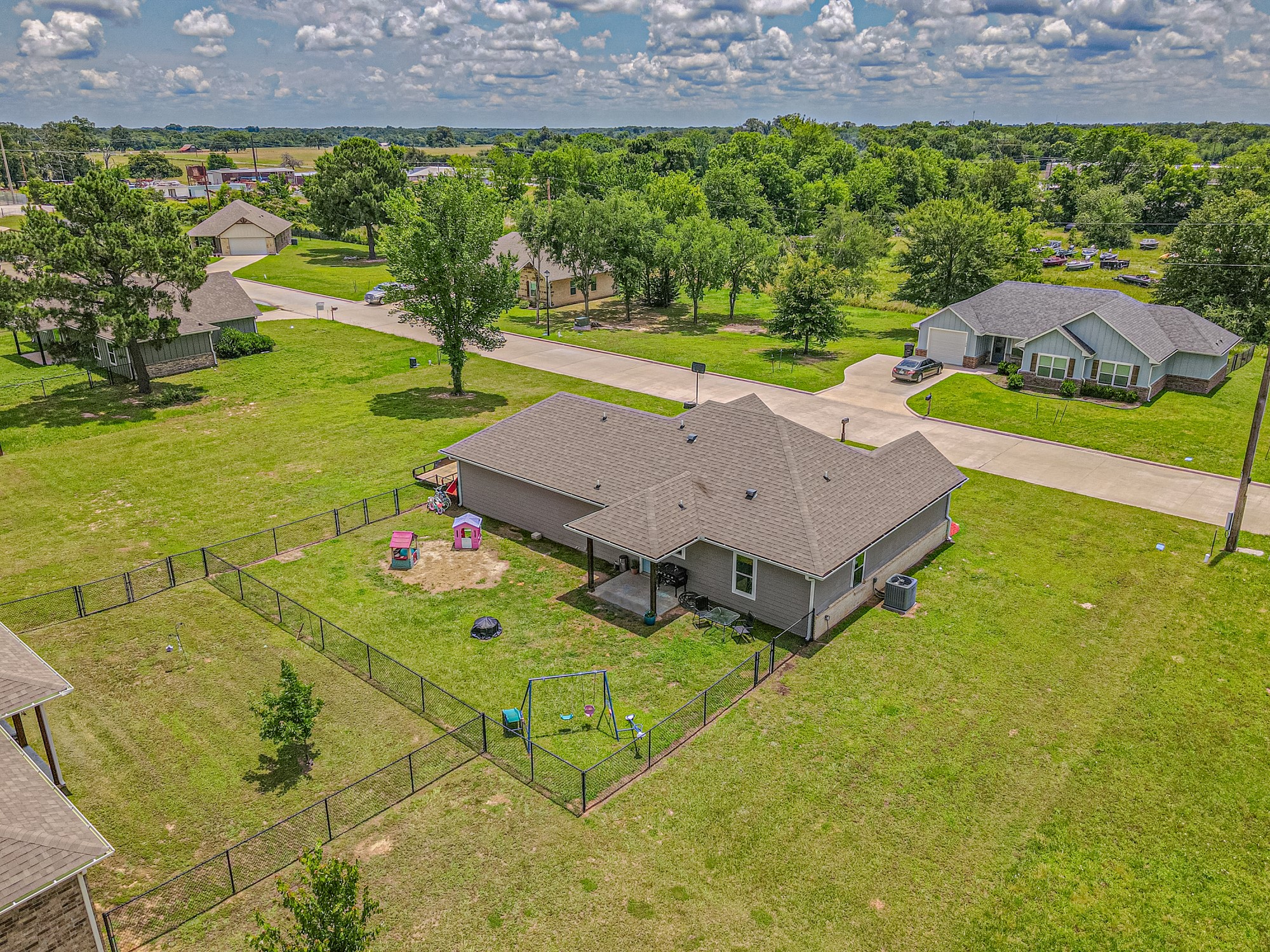 177 Mill Street Emory TX 75440