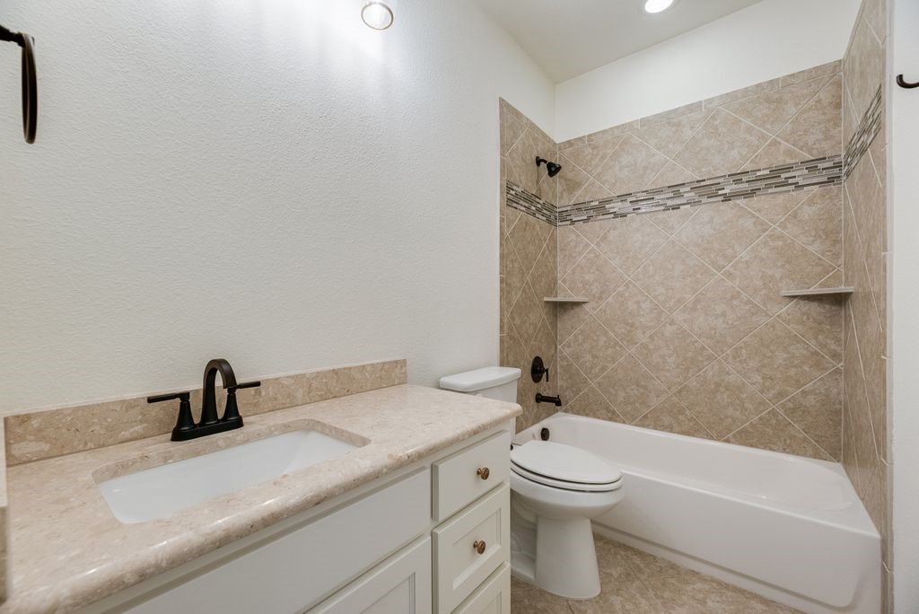 12897 Cross Point Drive Frisco TX 75033