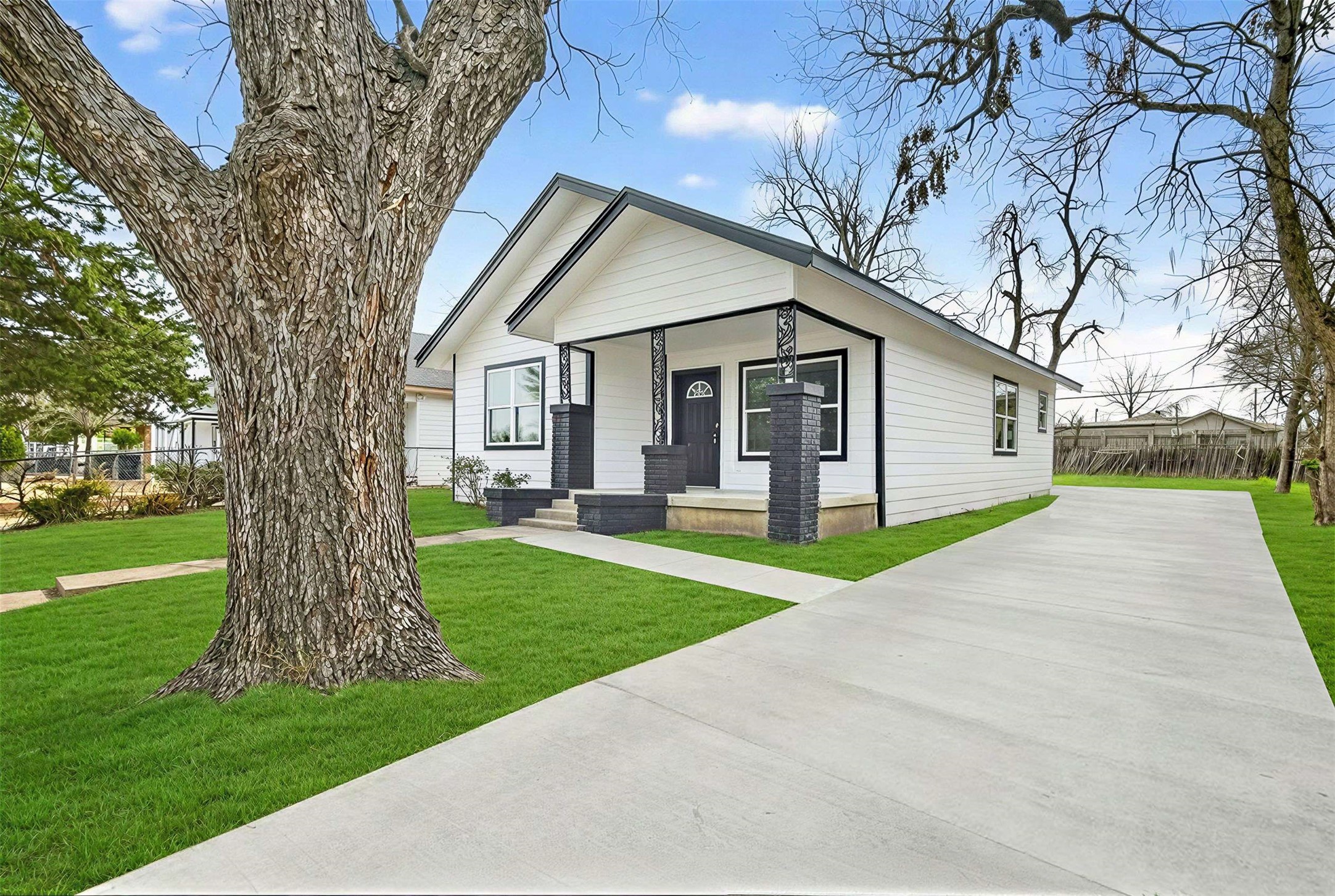 3420 Thannisch Avenue Fort Worth TX 76105