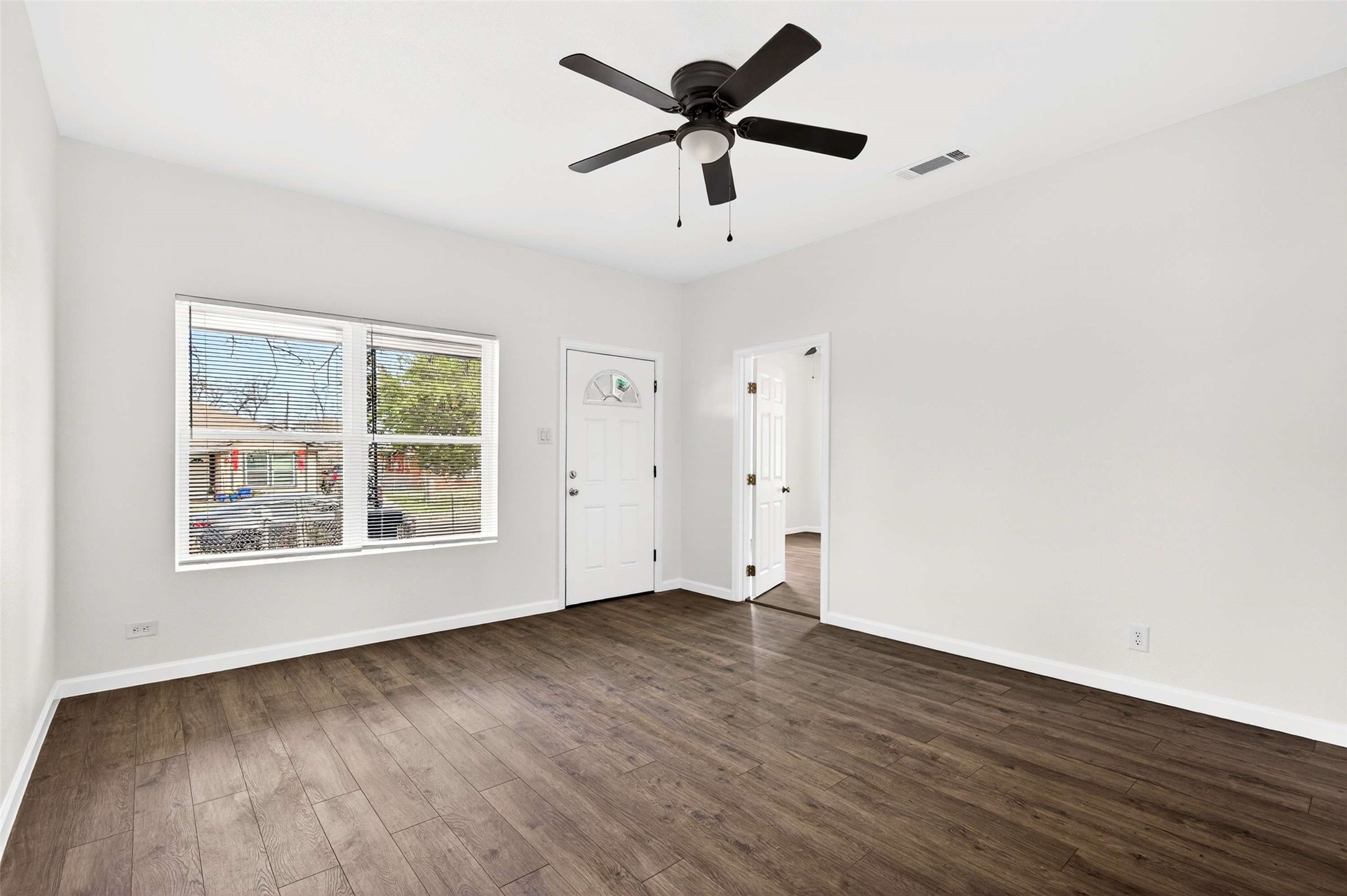 3420 Thannisch Avenue Fort Worth TX 76105