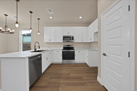 5805 Barkridge Drive Granbury TX 76048