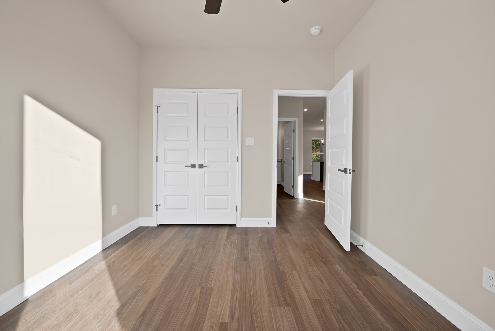 5805 Barkridge Drive Granbury TX 76048