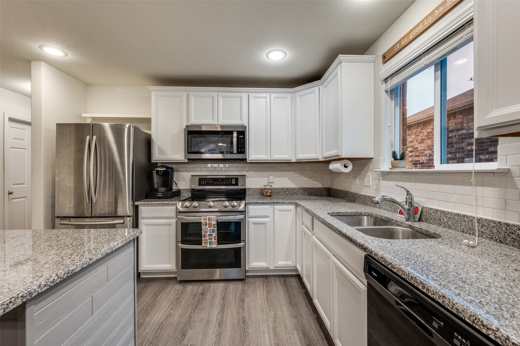 1720 Trace Drive Aubrey TX 76227