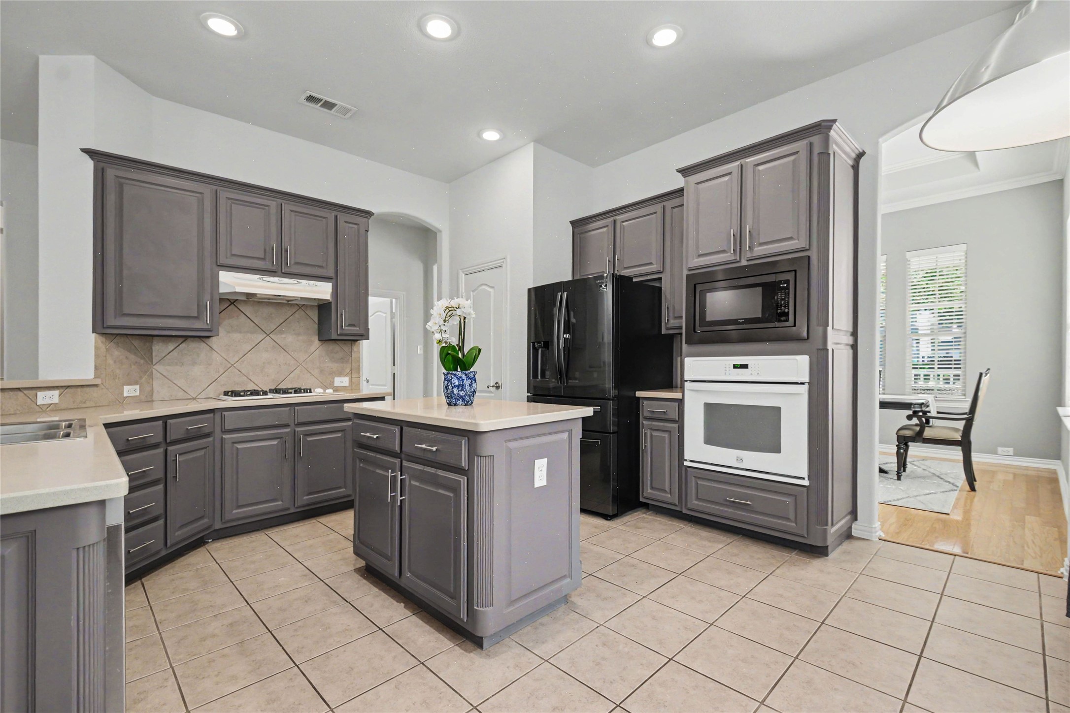 1729 Auburn Drive Carrollton TX 75007