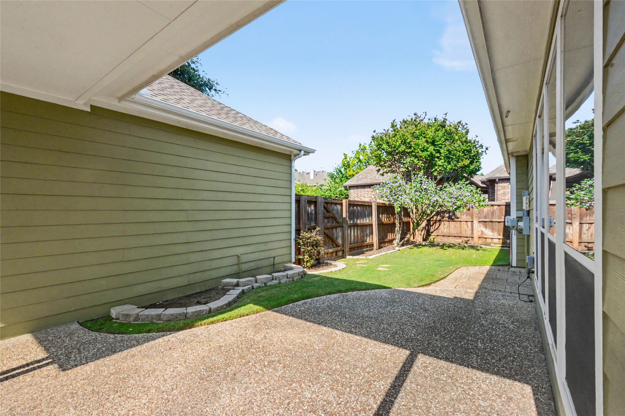 1729 Auburn Drive Carrollton TX 75007