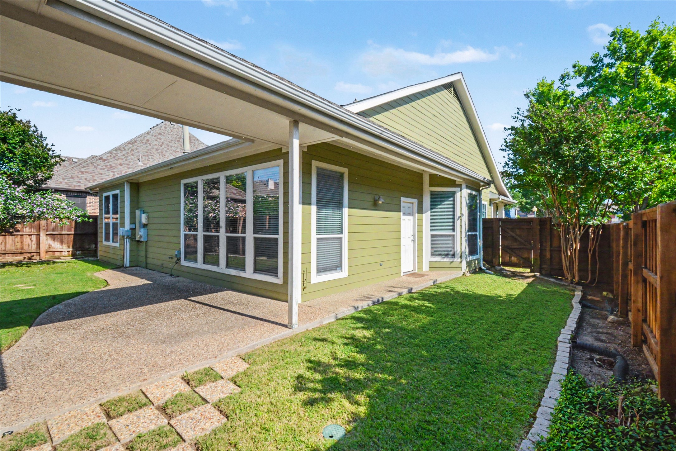 1729 Auburn Drive Carrollton TX 75007