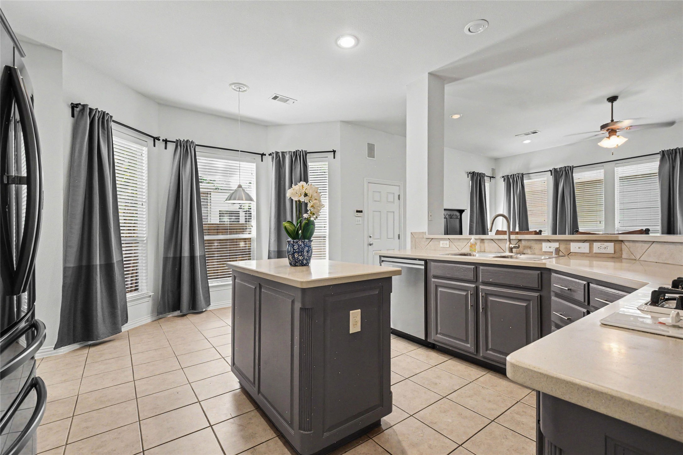 1729 Auburn Drive Carrollton TX 75007