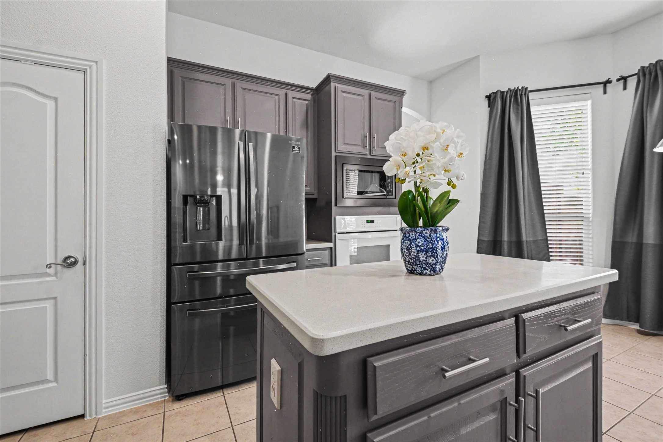 1729 Auburn Drive Carrollton TX 75007