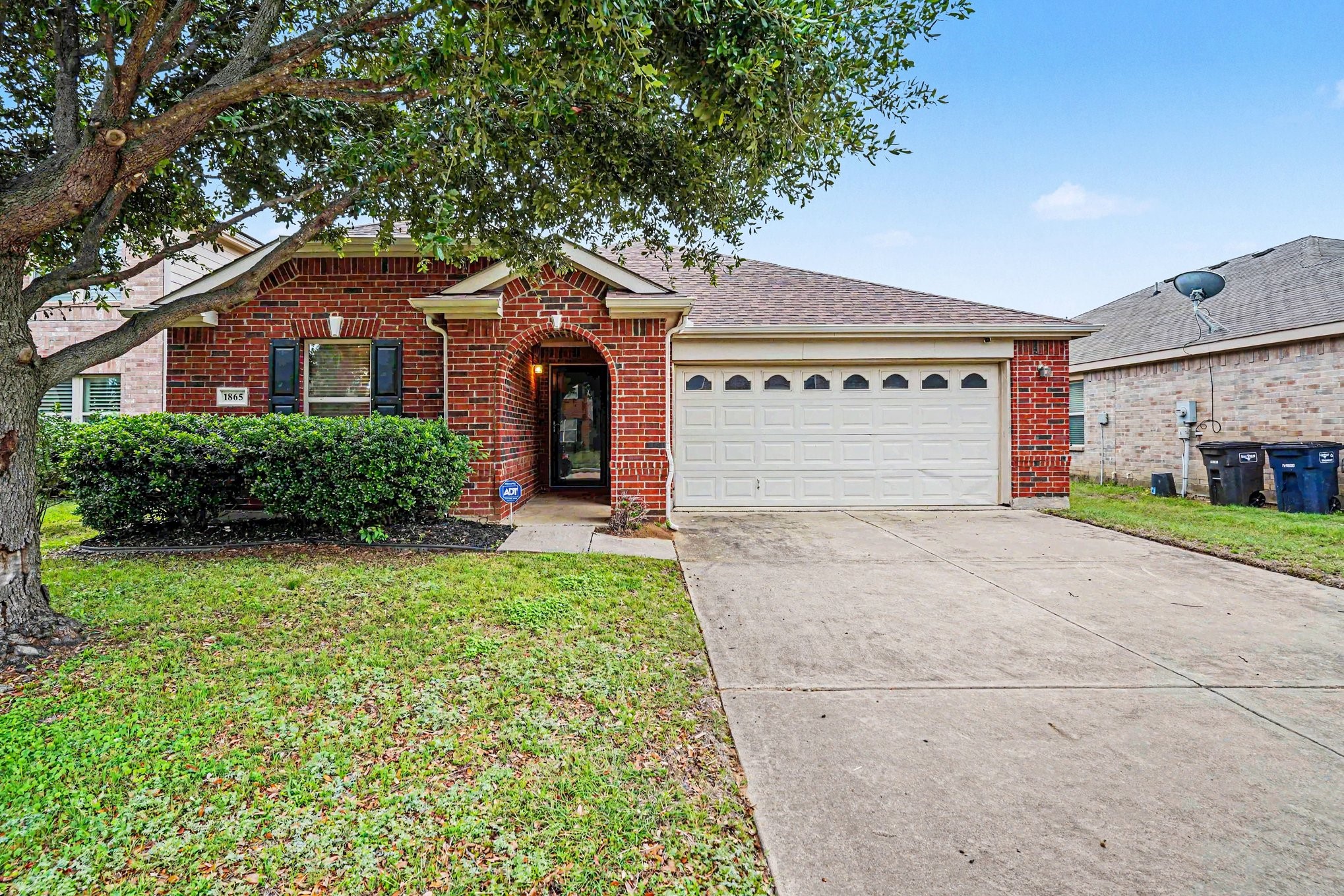 1865 Lynnwood Hills Drive Fort Worth TX 76112