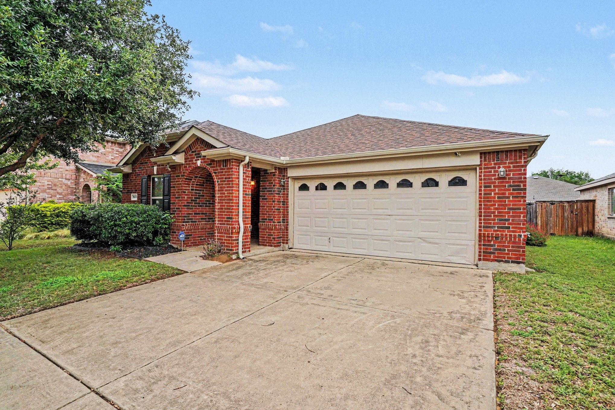 1865 Lynnwood Hills Drive Fort Worth TX 76112