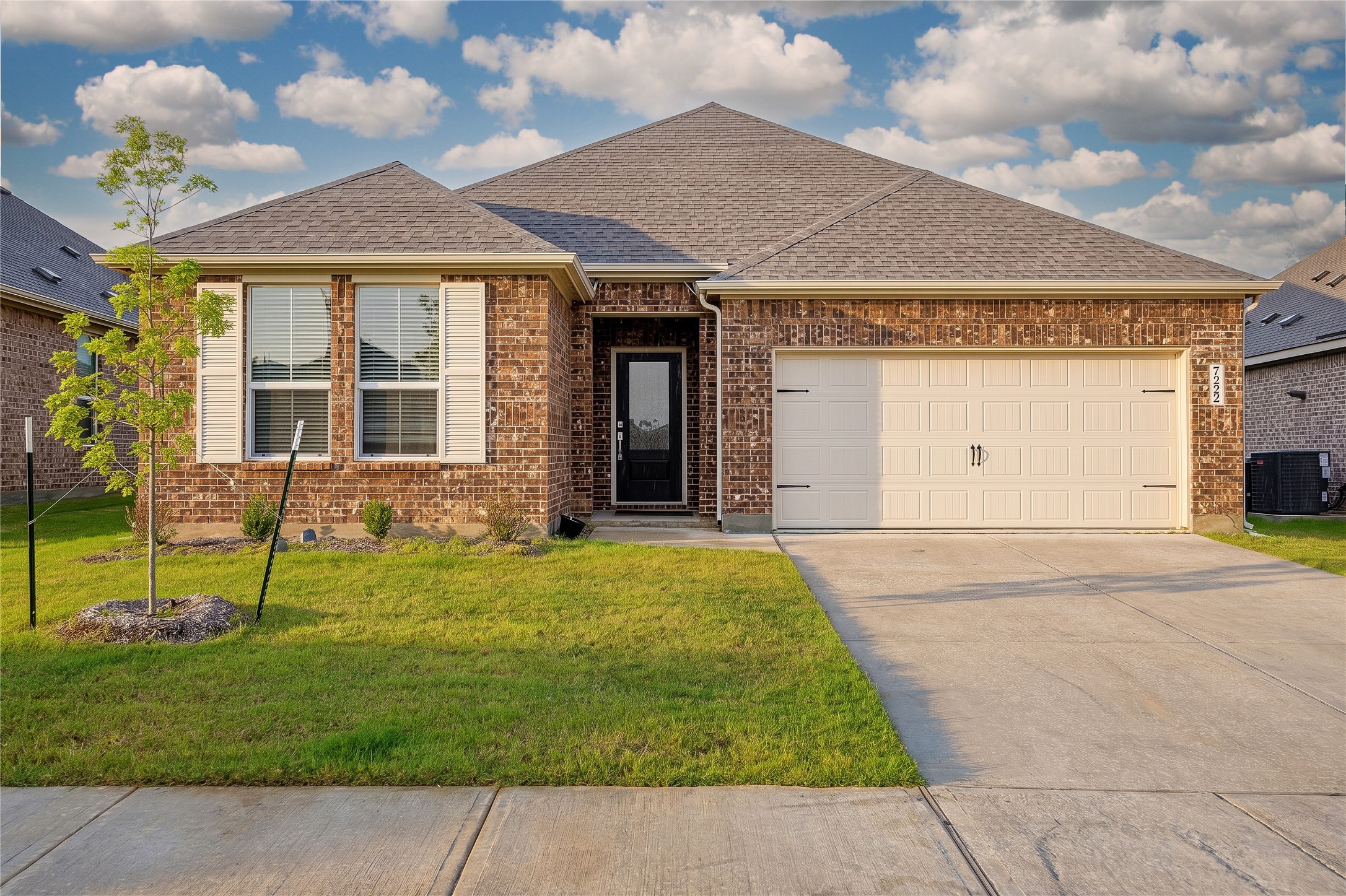 7222 Amber Barn Avenue Pilot Point TX 76258