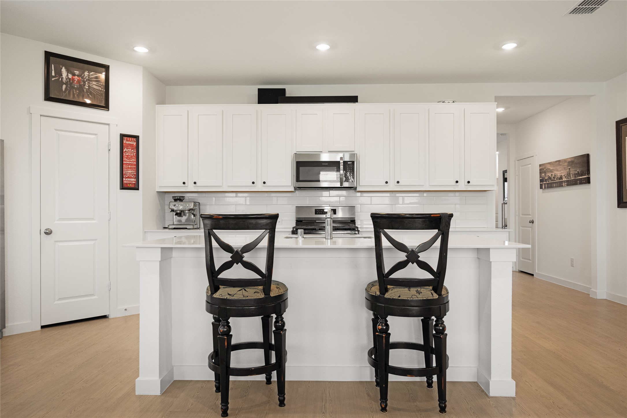 7222 Amber Barn Avenue Pilot Point TX 76258