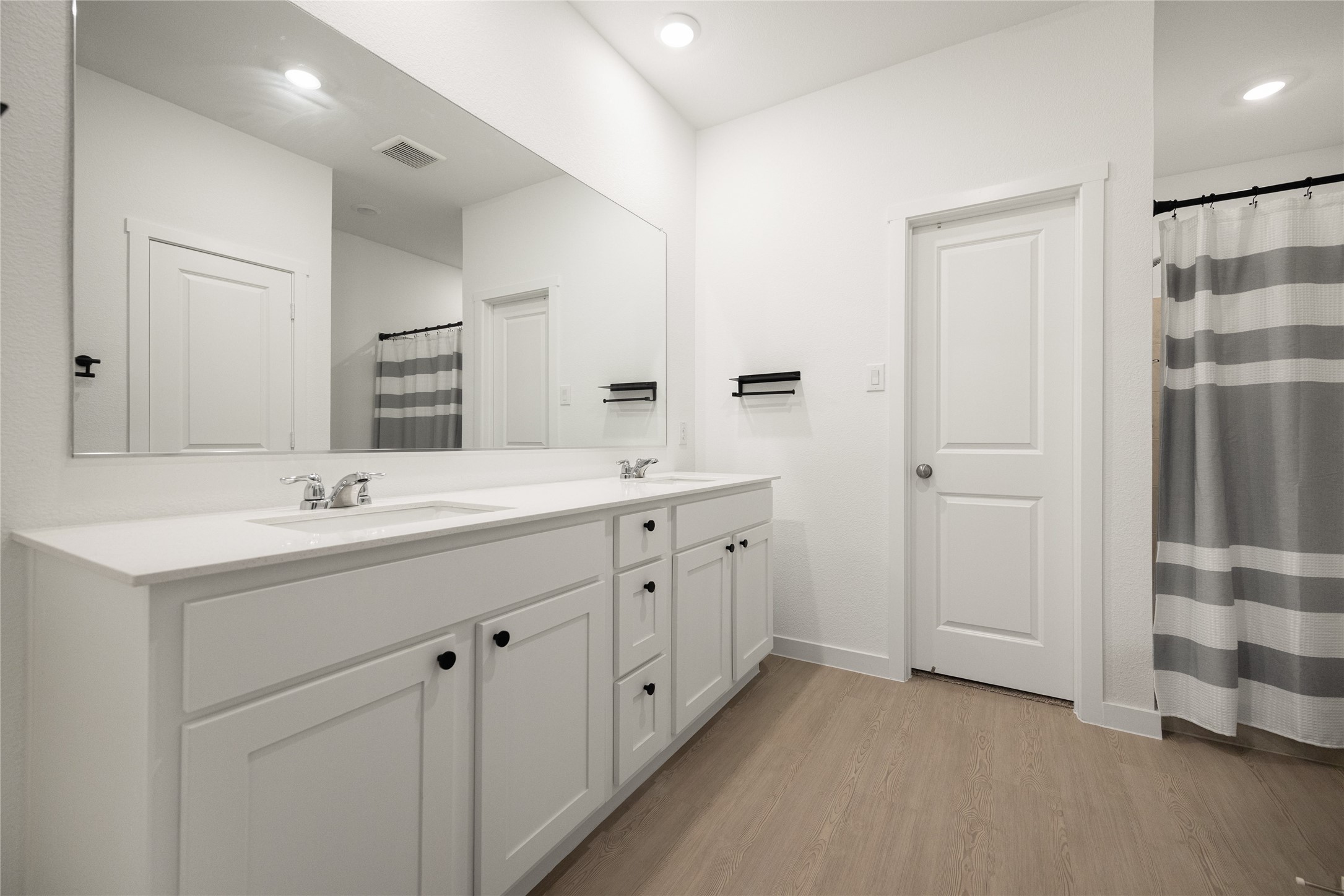 7222 Amber Barn Avenue Pilot Point TX 76258