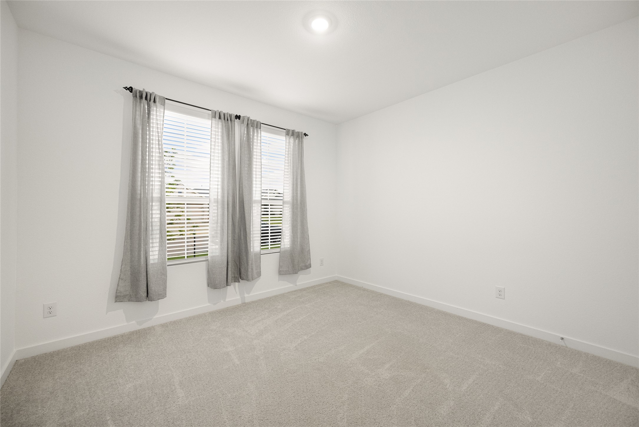 7222 Amber Barn Avenue Pilot Point TX 76258